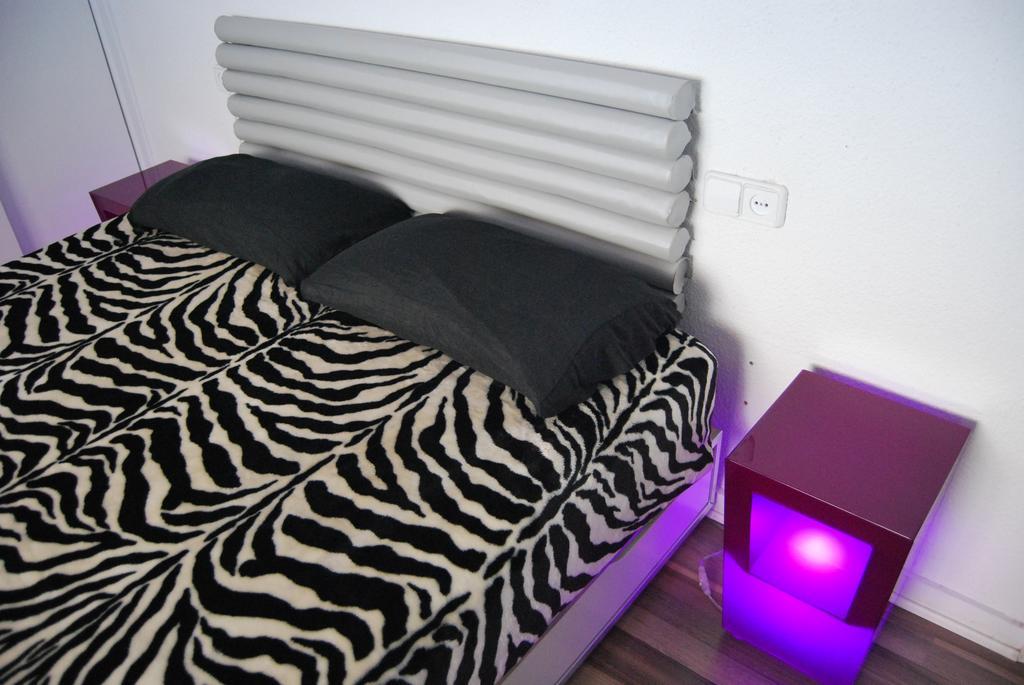 Ku Apartment Murcia Room photo